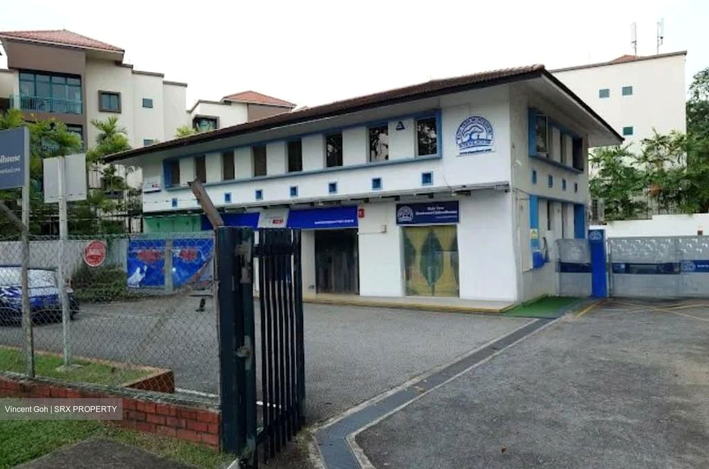 Simpang Bedok Post Office (D16), Shop House #555567681